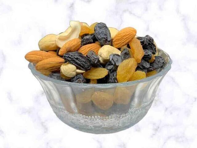 DRY FRUITS