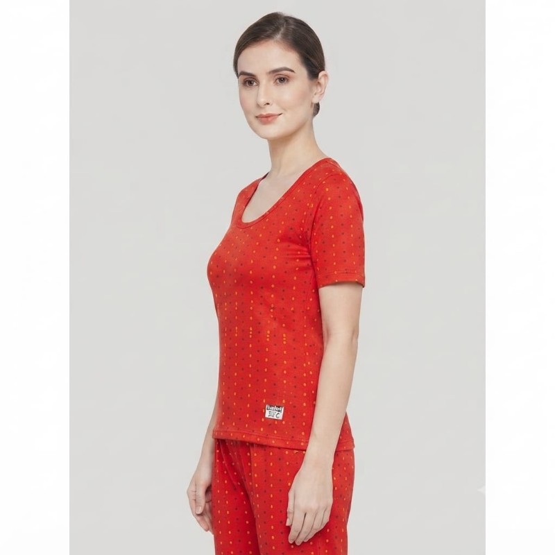 Women's Red Printed Thermal Top And Bottom Set
